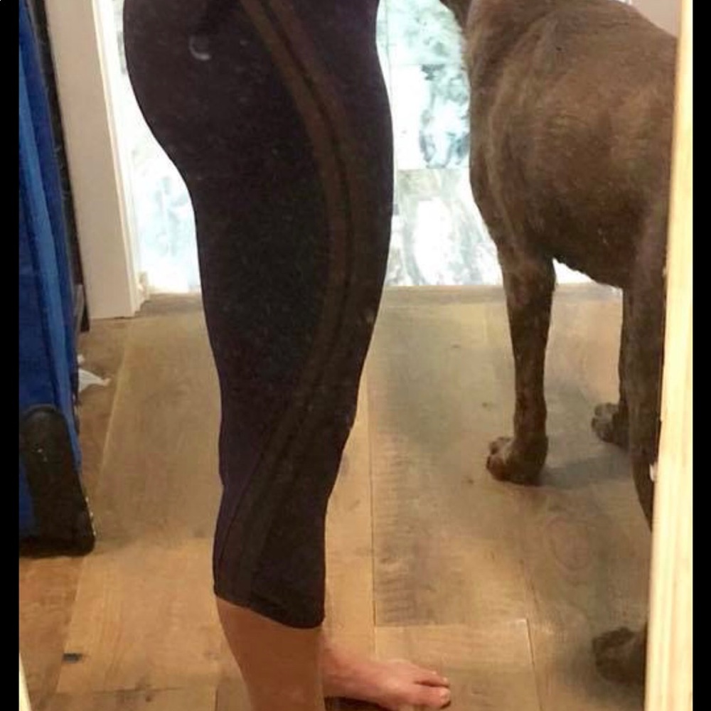 ♥️SOLD♥️ Lululemon crop pants
